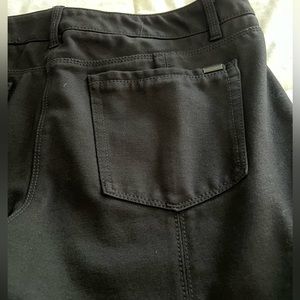 WHBM JET BLACK COMFY PANTS!  12S-  inseam 25 so wonderful for us 5ft-5’2 ladies